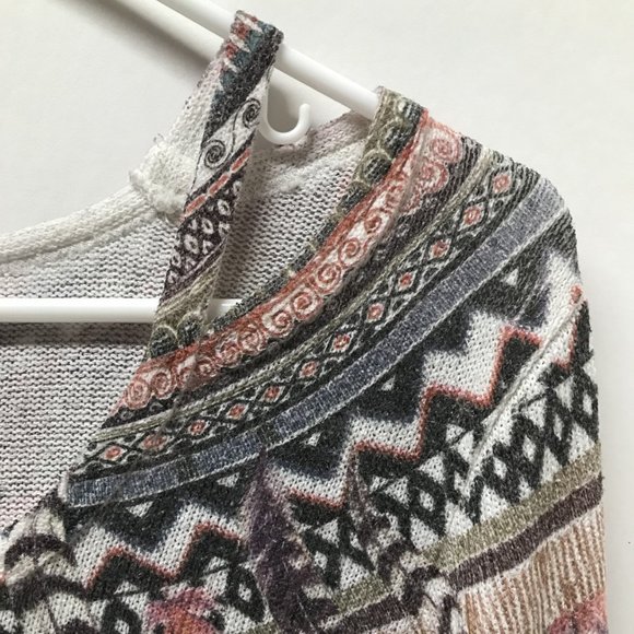 Vocal Watercolor Feather Aztec Print Cold Shoulder Long Sleeve Knit Sweater - Picture 7 of 9